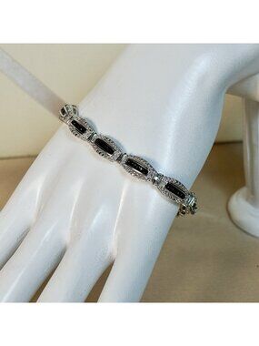 OTC BRZ Black Crystal X&O Tennis Bracelet Silver Plated Bling Clasp A10